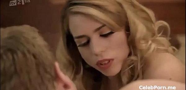  Billie Piper pictures and video complication